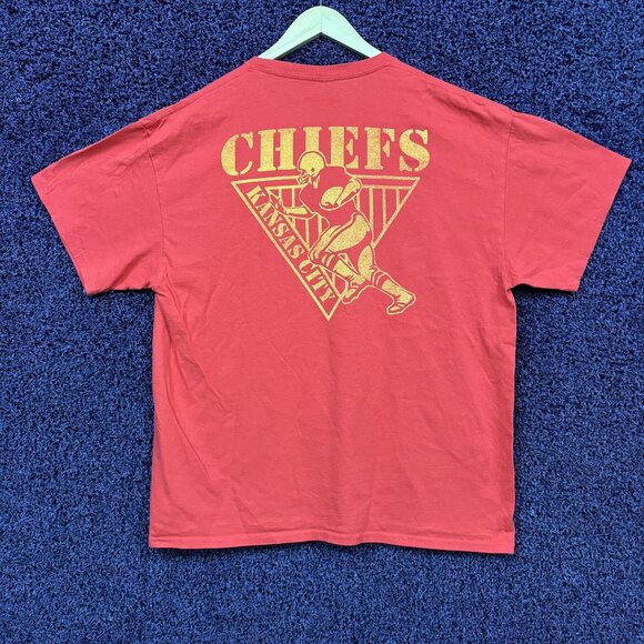 Kansas City Chiefs T-shirt size Large - Picture 1 of 4